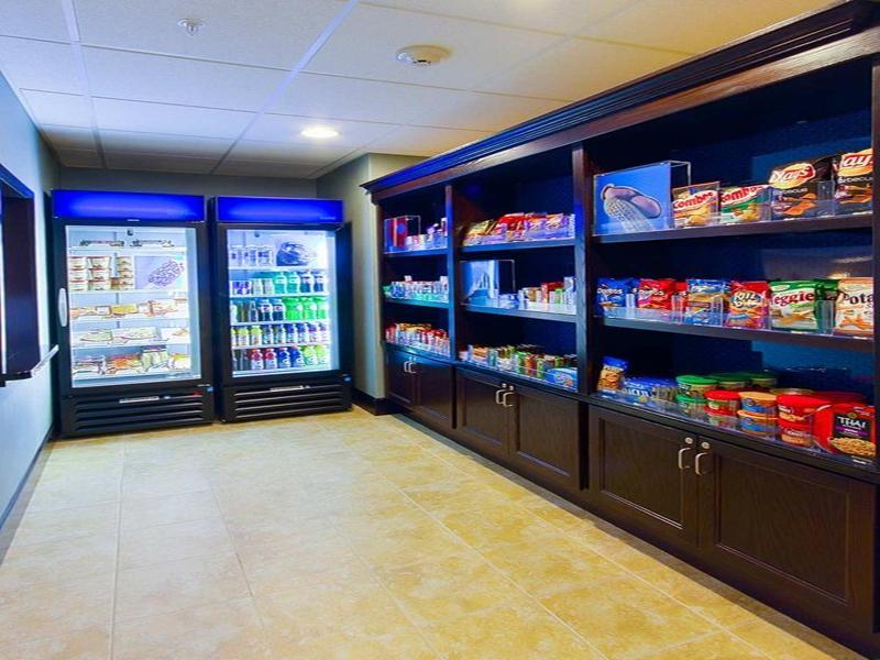 Hampton Inn Dekalb - Near The University מראה חיצוני תמונה